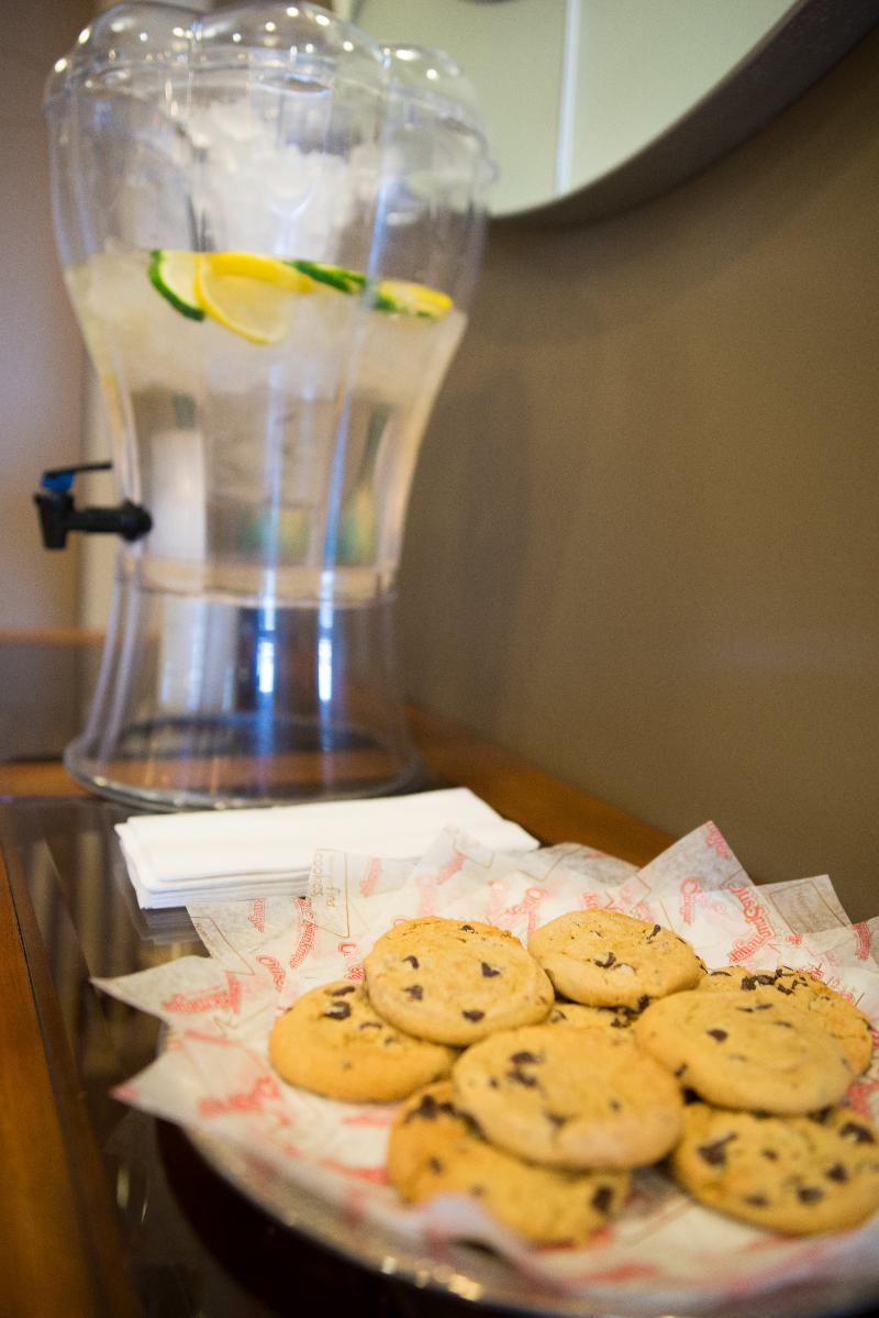 Holiday Inn Express & Suites Northwood By Ihg Silver Lake Esterno foto